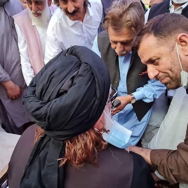 Instagram post from chura_shareef. This post is in position 6.