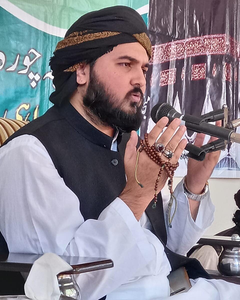 Instagram post from chura_shareef. This post is in position 42.