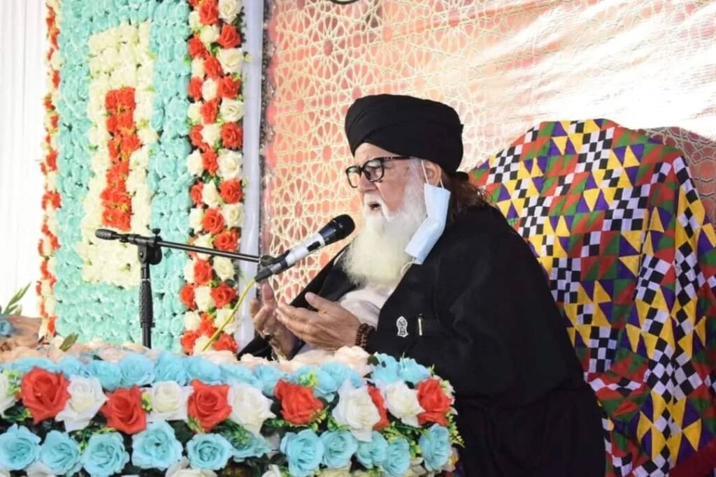 Instagram post from chura_shareef. This post is in position 1.