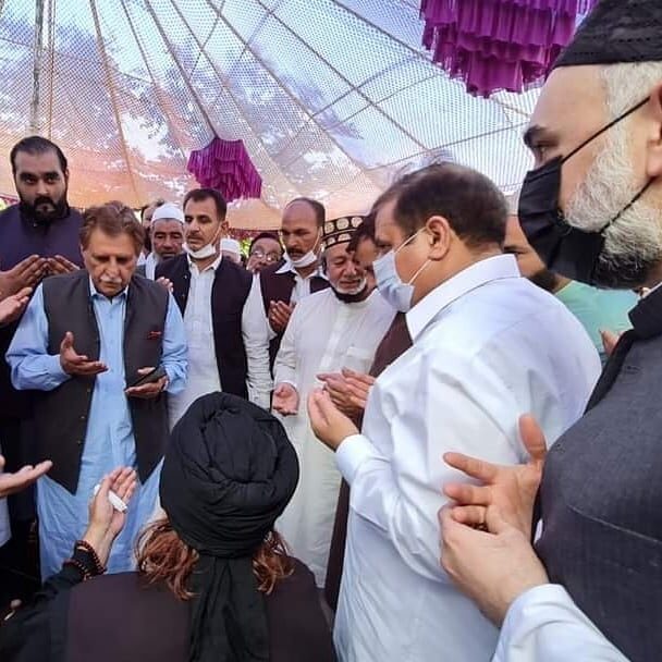 Instagram post from chura_shareef. This post is in position 1.