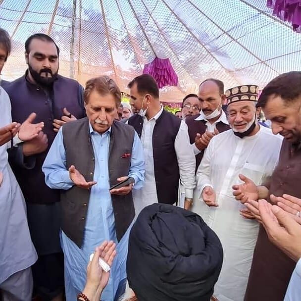 Instagram post from chura_shareef. This post is in position 5.