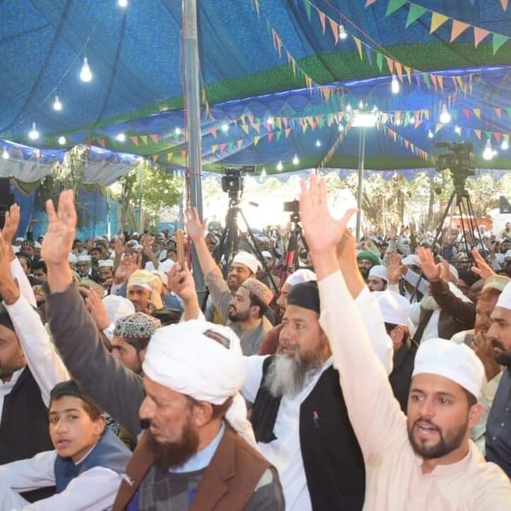 Instagram post from chura_shareef. This post is in position 0.