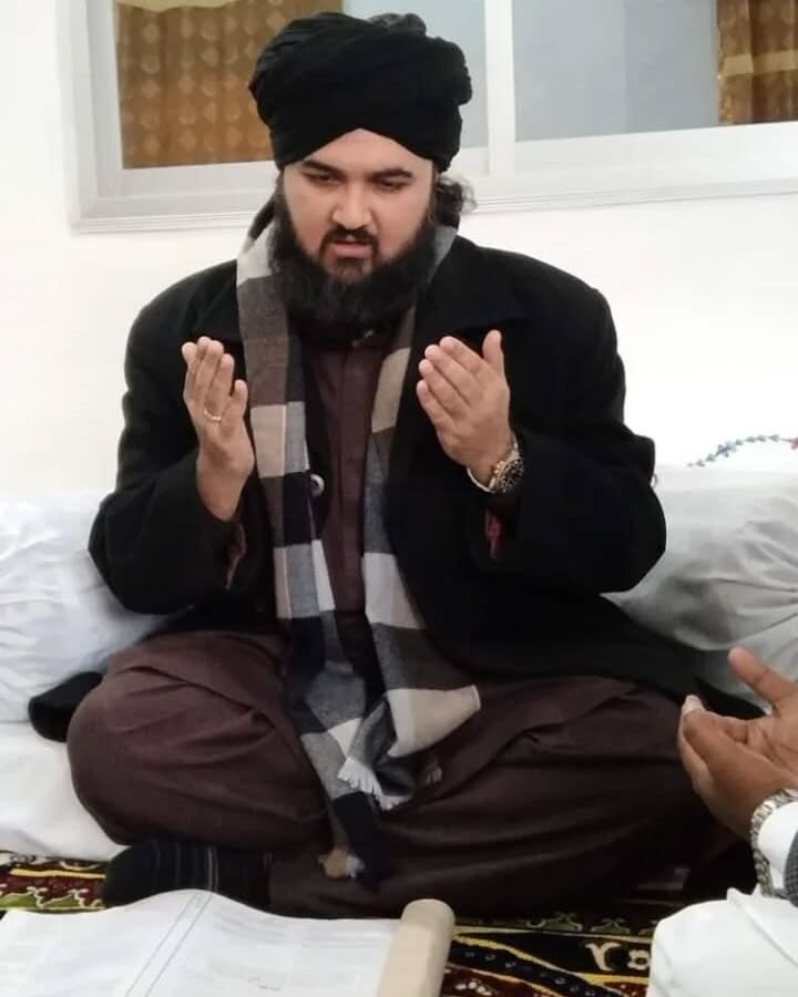 Instagram post from chura_shareef. This post is in position 6.