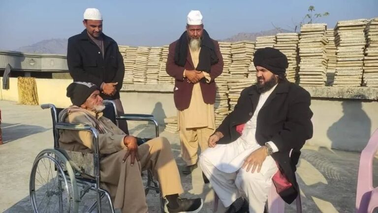 Instagram post from chura_shareef. This post is in position 26.