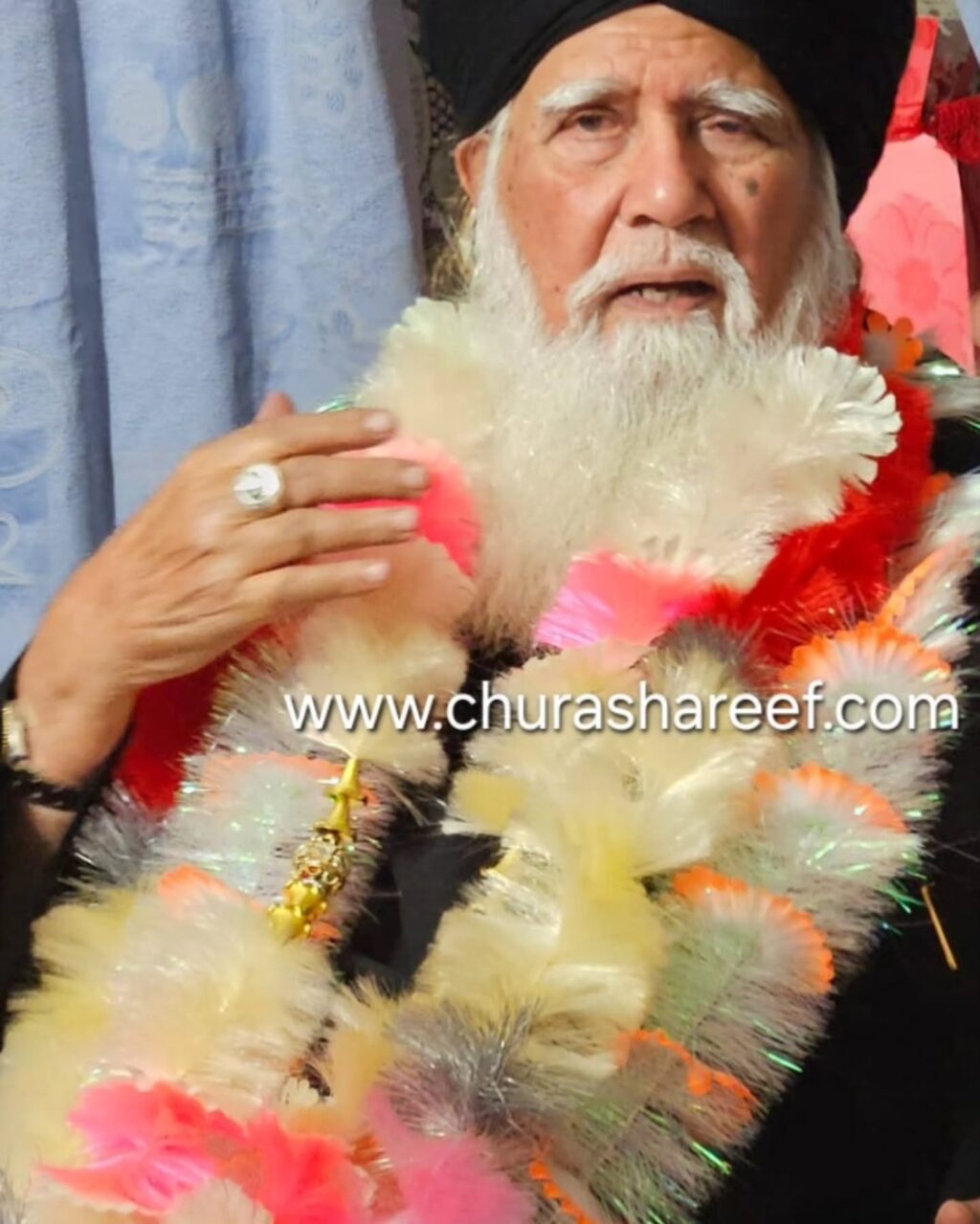 Instagram post from chura_shareef. This post is in position 0.