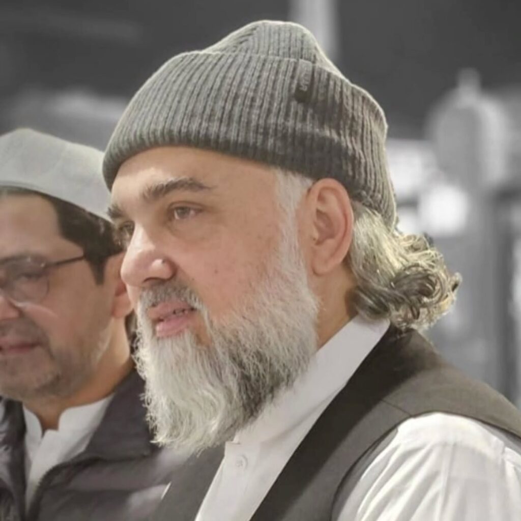 Instagram post from chura_shareef. This post is in position 2.