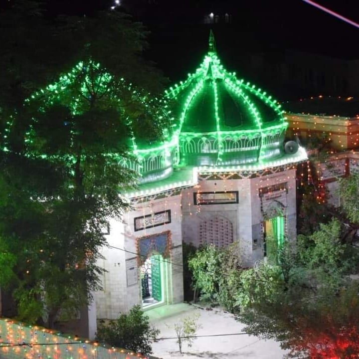 Instagram post from chura_shareef. This post is in position 4.