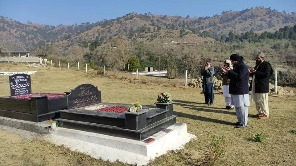 Instagram post from chura_shareef. This post is in position 2.