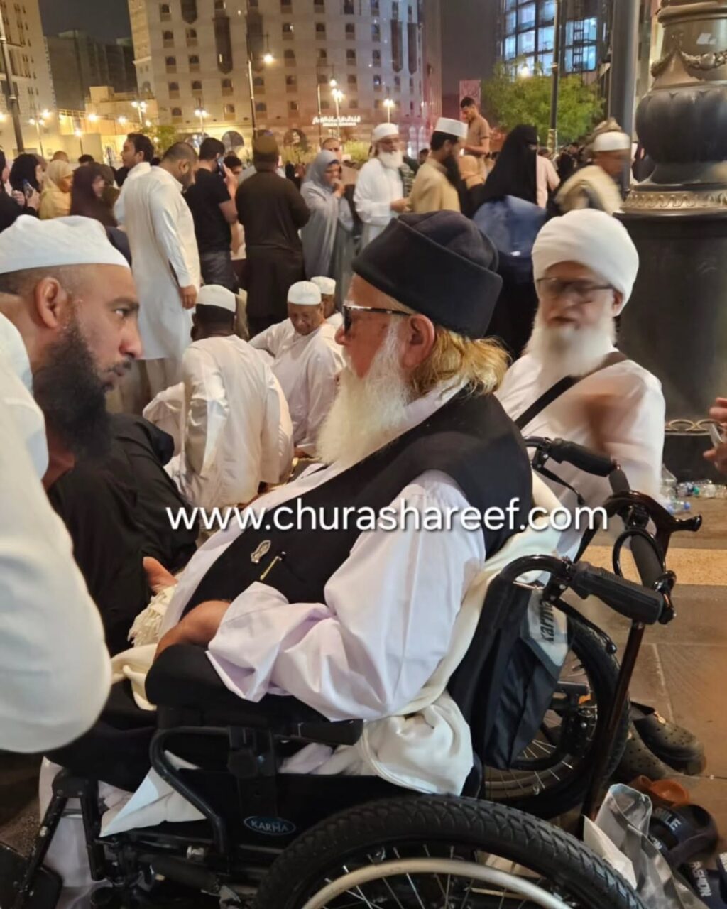 Instagram post from chura_shareef. This post is in position 0.